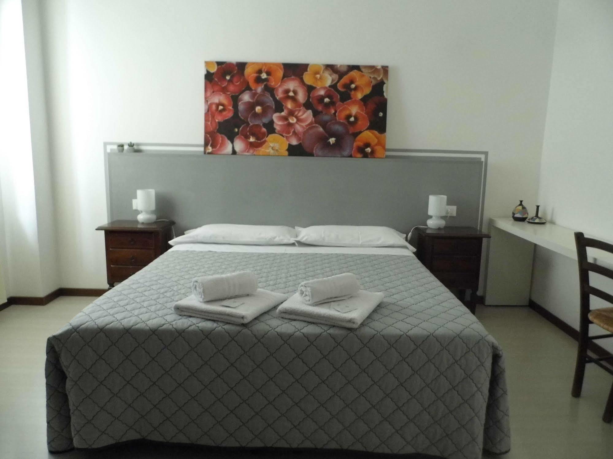 B&B Alla Casa Di Lucia Verona Ngoại thất bức ảnh